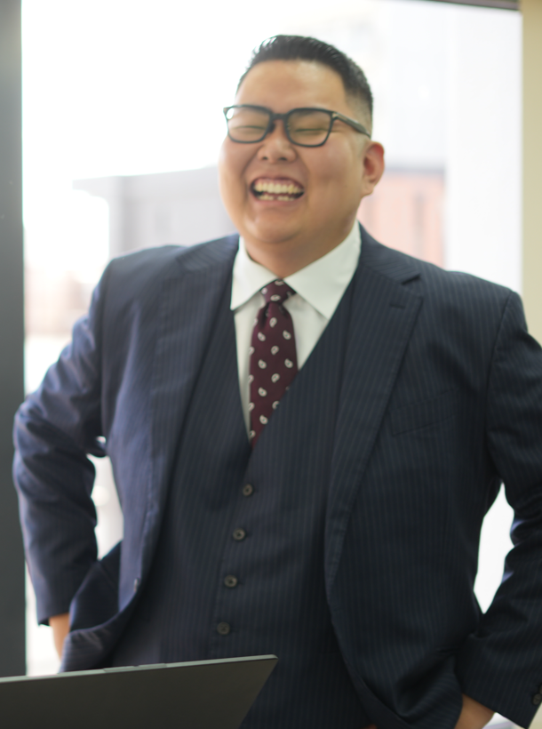 営業 岡村蔵人